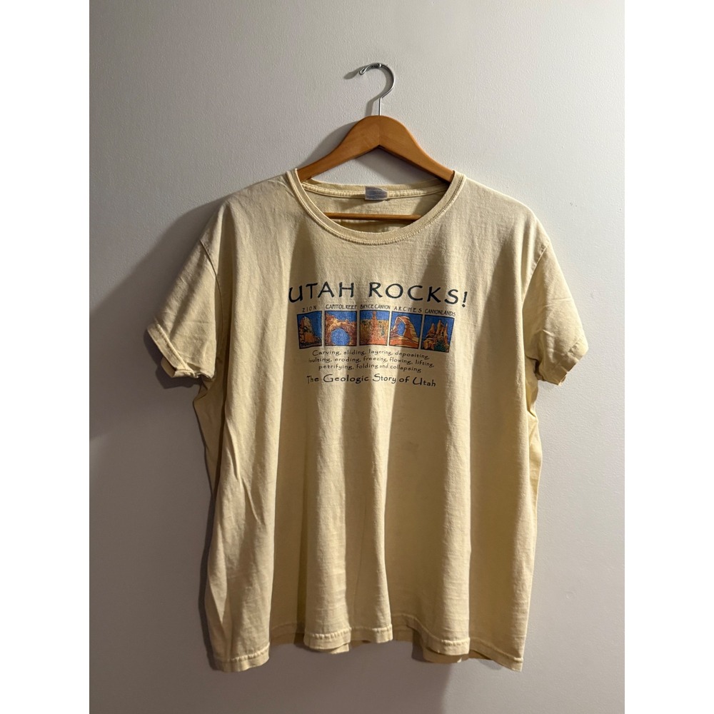 Vintage Gildan Utah Rocks Geologic Story National Parks T-Shirt Mens 2XL Yellow